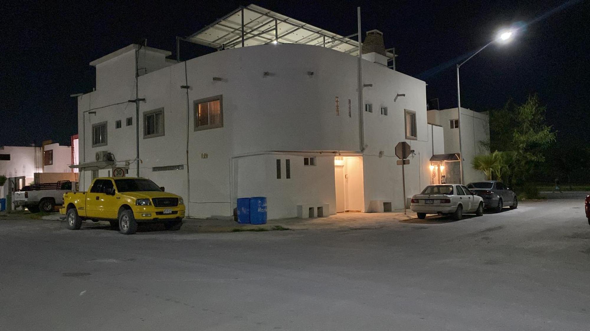 Suites Apodaca Exterior photo